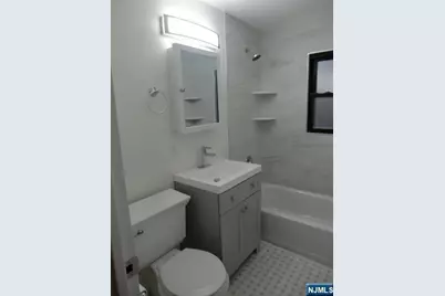 482 Broad Avenue #2, Leonia, NJ 07605 - Photo 18