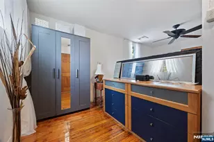 136 Central Blvd, Palisades Park, NJ 07650 - Photo 16