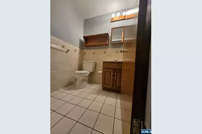 590 Schuyler Avenue, North Arlington, NJ 07031 - Photo 8