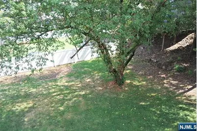 590 Schuyler Avenue, North Arlington, NJ 07031 - Photo 16