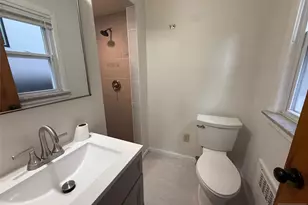 822 Kingsland Ln 1st Floor, Fort Lee, NJ 07024 - Photo 8