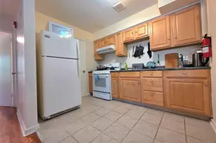 1565 Center Ave 4E, Fort Lee, NJ 07024 - Photo 6