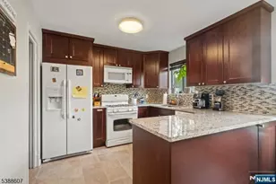 404-406 Chestnut, Newark, NJ 07105 - Photo 14