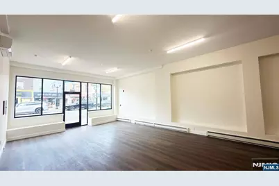 5552 Bergenline Avenue 1 #1, West New York, NJ 07093 - Photo 6