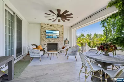 6 Northwood Drive, Franklin Lakes, NJ 07417 - Photo 32