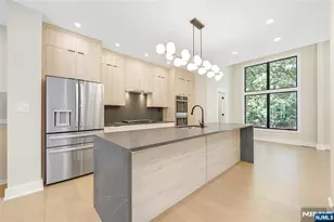 314 Meadowbrook Rd, Wyckoff Township, NJ 07481 - Photo 14