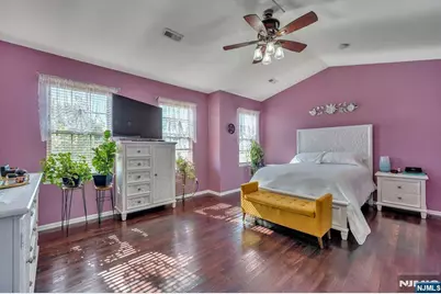 1105 Hamilton Street, Belleville, NJ 07109 - Photo 18