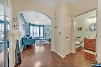 1105 Hamilton Street, Belleville, NJ 07109 - Photo 4