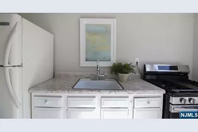 246 Rock Road, Glen Rock, NJ 07452 - Photo 4