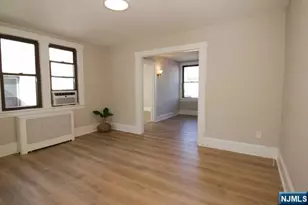 246 Rock Rd, Glen Rock, NJ 07452 - Photo 8