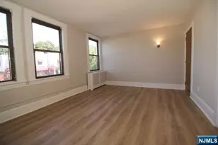 246 Rock Rd, Glen Rock, NJ 07452 - Photo 10