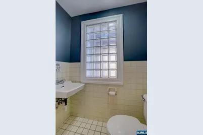 92-94 Church Street A #A, Montclair, NJ 07042 - Photo 12