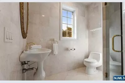 51 Chestnut Ridge Road, Saddle River, NJ 07458 - Photo 26