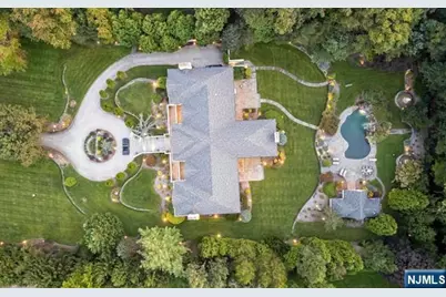 51 Chestnut Ridge Road, Saddle River, NJ 07458 - Photo 46