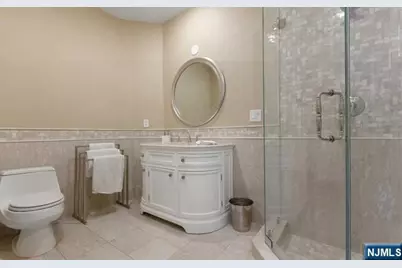 51 Chestnut Ridge Road, Saddle River, NJ 07458 - Photo 24