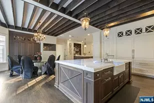 51 Chestnut Ridge Rd, Saddle River, NJ 07458 - Photo 10