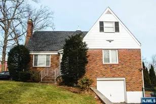 134 Berkshire Rd, Hasbrouck Heights, NJ 07604 - Photo 2