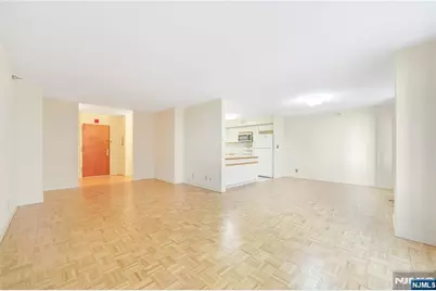 316 Prospect Avenue 3D #3D, Hackensack, NJ 07601 - Photo 12