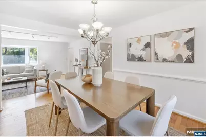 947 E Glen Avenue, Ridgewood, NJ 07450 - Photo 8