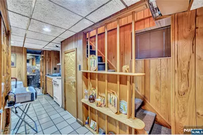 710 Hillside Avenue, Cliffside Park, NJ 07010 - Photo 24