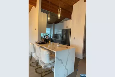 490 Undercliff Avenue 2nd Floor #2nd floor, Edgewater, NJ 07020 - Photo 18