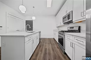 313 Woodland Pl 202, Leonia, NJ 07605 - Photo 6