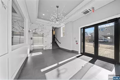 313 Woodland Place 202 #202, Leonia, NJ 07605 - Photo 2