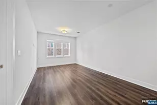 313 Woodland Pl 202, Leonia, NJ 07605 - Photo 10