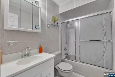 700 Schuyler Avenue A21 #A21, Kearny, NJ 07032 - Photo 12