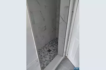 234 Roosevelt Avenue G #G, Lodi, NJ 07644 - Photo 4