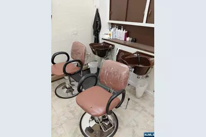 728-730 W Anderson Avenue, Cliffside Park, NJ 07010 - Photo 4