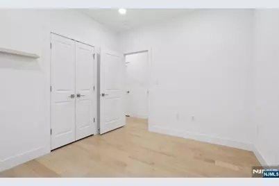 131 Zabriskie Street 1 #1, Jersey City, NJ 07307 - Photo 22