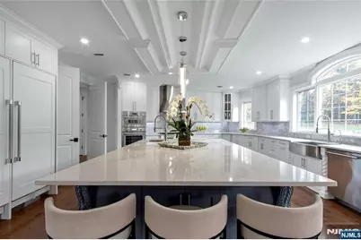 707 Black Hawk Lane, Franklin Lakes, NJ 07417 - Photo 10