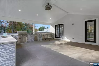 707 Black Hawk Lane, Franklin Lakes, NJ 07417 - Photo 22