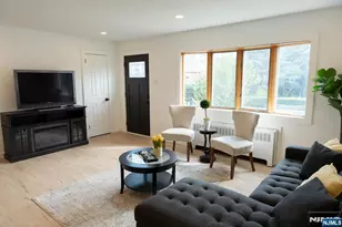 78 Poplar Ave, Little Ferry, NJ 07643 - Photo 2