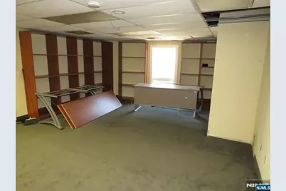338 Hackensack Street 2nd Floor #2nd Floor, Carlstadt, NJ 07072 - Photo 16