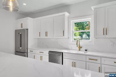 62 Townsend, Florham Park, NJ 07932 - Photo 10