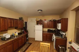 18 E 17th Street 2R, Bayonne, NJ 07002 - Photo 2