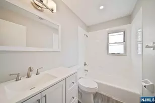 100 Westside Ave 2, Bergenfield, NJ 07621 - Photo 8