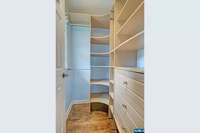 819 Ridgewood Road, Millburn, NJ 07041 - Photo 22