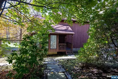 13 Village Way 7 #7, Vernon, NJ 07462 - Photo 2