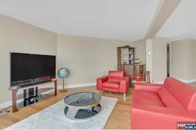 7004 Boulevard East 33D #33D, Guttenberg, NJ 07093 - Photo 6