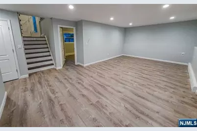 26 Aberdeen Avenue, Wayne, NJ 07470 - Photo 12