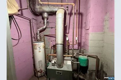 11 Railroad Avenue, Ridgefield Park, NJ 07660 - Photo 12