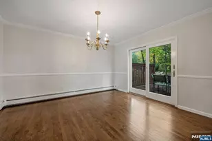 20 Dogwood Dr, Allendale, NJ 07401 - Photo 8