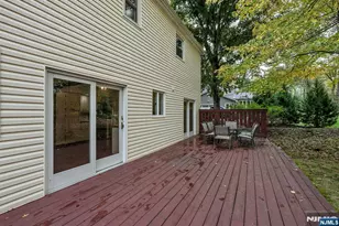 20 Dogwood Dr, Allendale, NJ 07401 - Photo 12