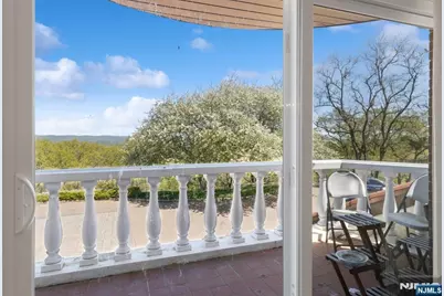 912 Cherokee Lane, Franklin Lakes, NJ 07417 - Photo 26