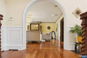 912 Cherokee Ln, Franklin Lakes, NJ 07417 - Photo 32