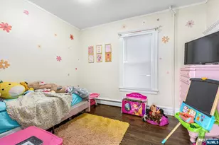 10 Devon Terrace, Kearny, NJ 07032 - Photo 6