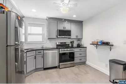 10 Devon Terrace, Kearny, NJ 07032 - Photo 8